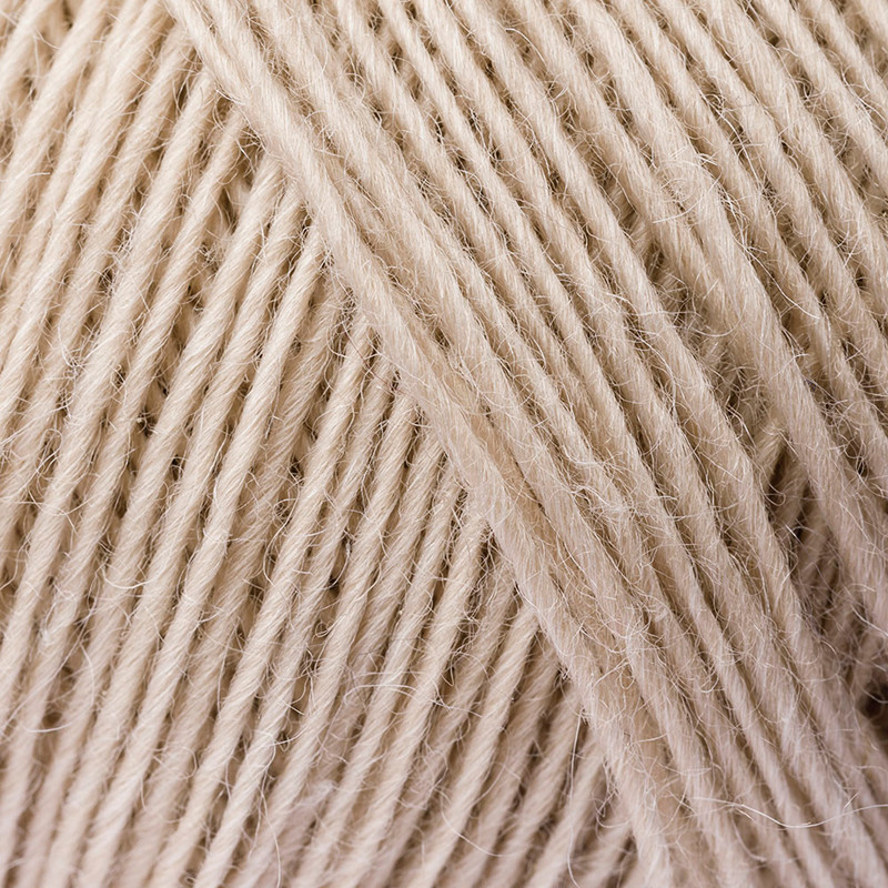 1517 - Beige - Soft Organic Wool + Nettles - Onion