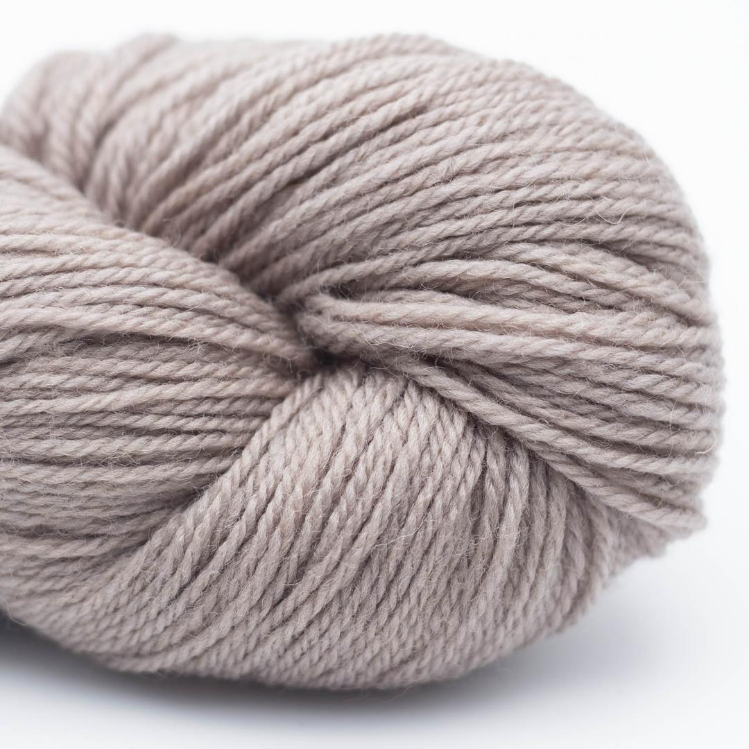 600 - Clarissa - British Blue Wool (100) - Erika Knight