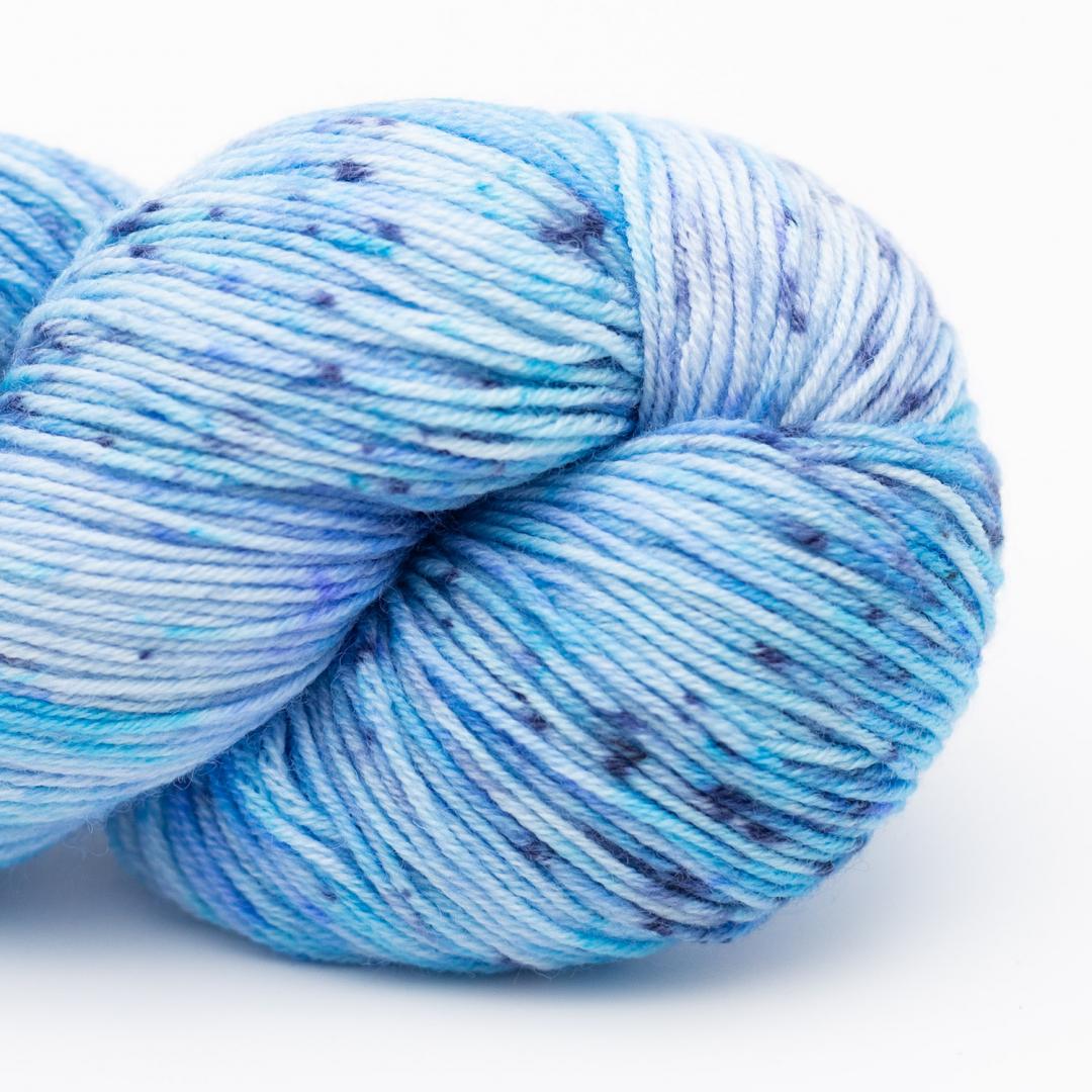 1210 - Climbing Kili - Lazy Lion - Kremke Soul Wool